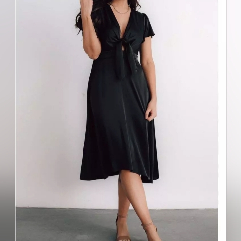 NWT Baltic Born Poppy Satin Black Midi Dress, Peek-a-Boo Tie Front, Size XXXL.